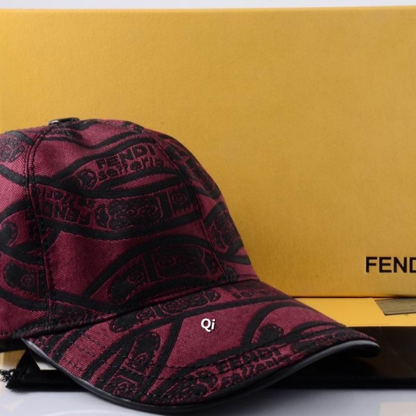 Boné Fendi