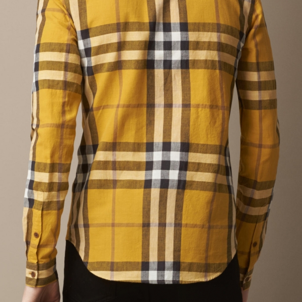 Camisa Masc. Burberry - Image 2