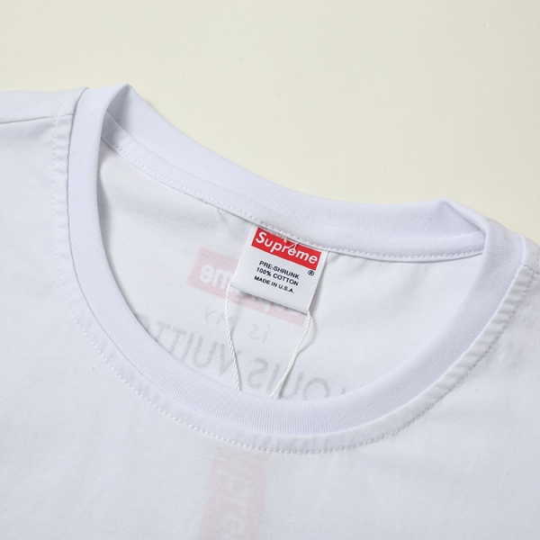 Camiseta Louis Vuitton x Supreme - Image 3