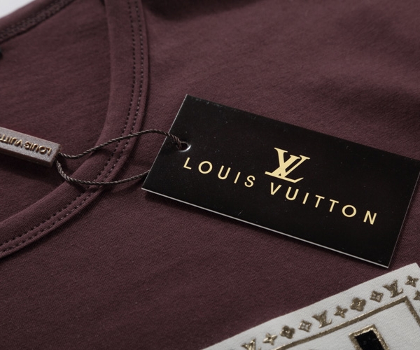 Camiseta Masc. Louis Vuitton - Image 2