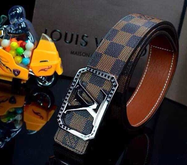 Cintos Louis Vuitton