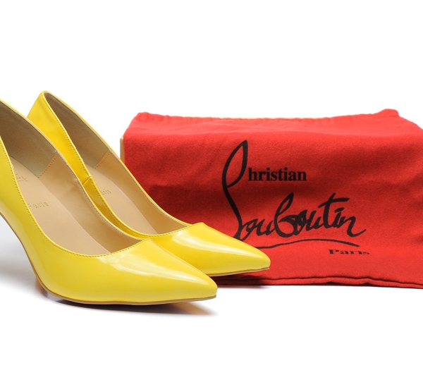 Sapato Alto Amarelo Christian Louboutin 8cm.