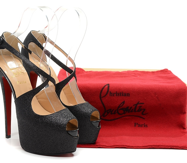 Sapato Alto Christian Louboutin 16cm.