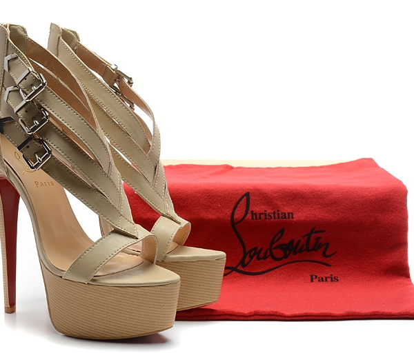 Sapato Couro Feminino Christian Louboutin - Image 3