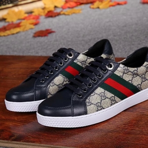 Tênis de couro Azul Gucci